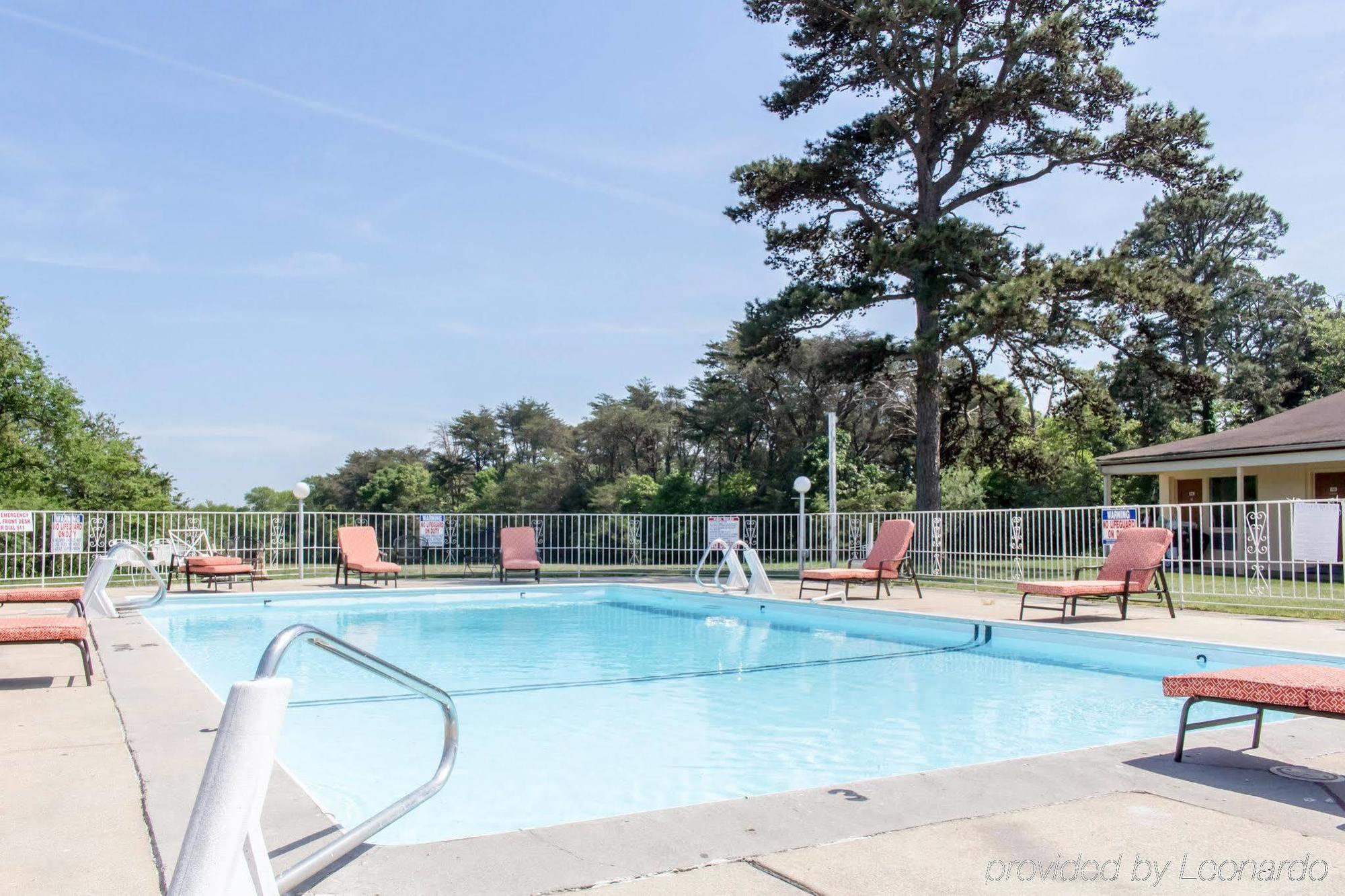 Oceanside Lodge Marmora Luaran gambar